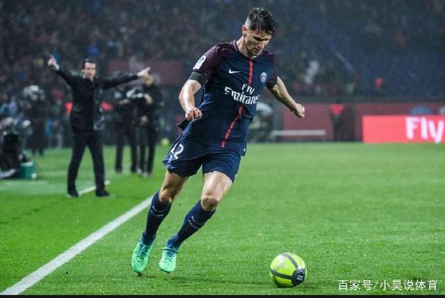 半场战报：克雷莫内塞0-0莱切（半场战况：克雷莫内塞与莱切0-0战平）