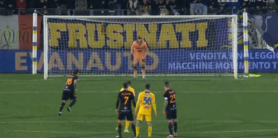 无解火力！拜仁成为德甲历史首支14轮打入50球的球队（拜仁火力全开：德甲史上首支14轮攻入50球的球队）