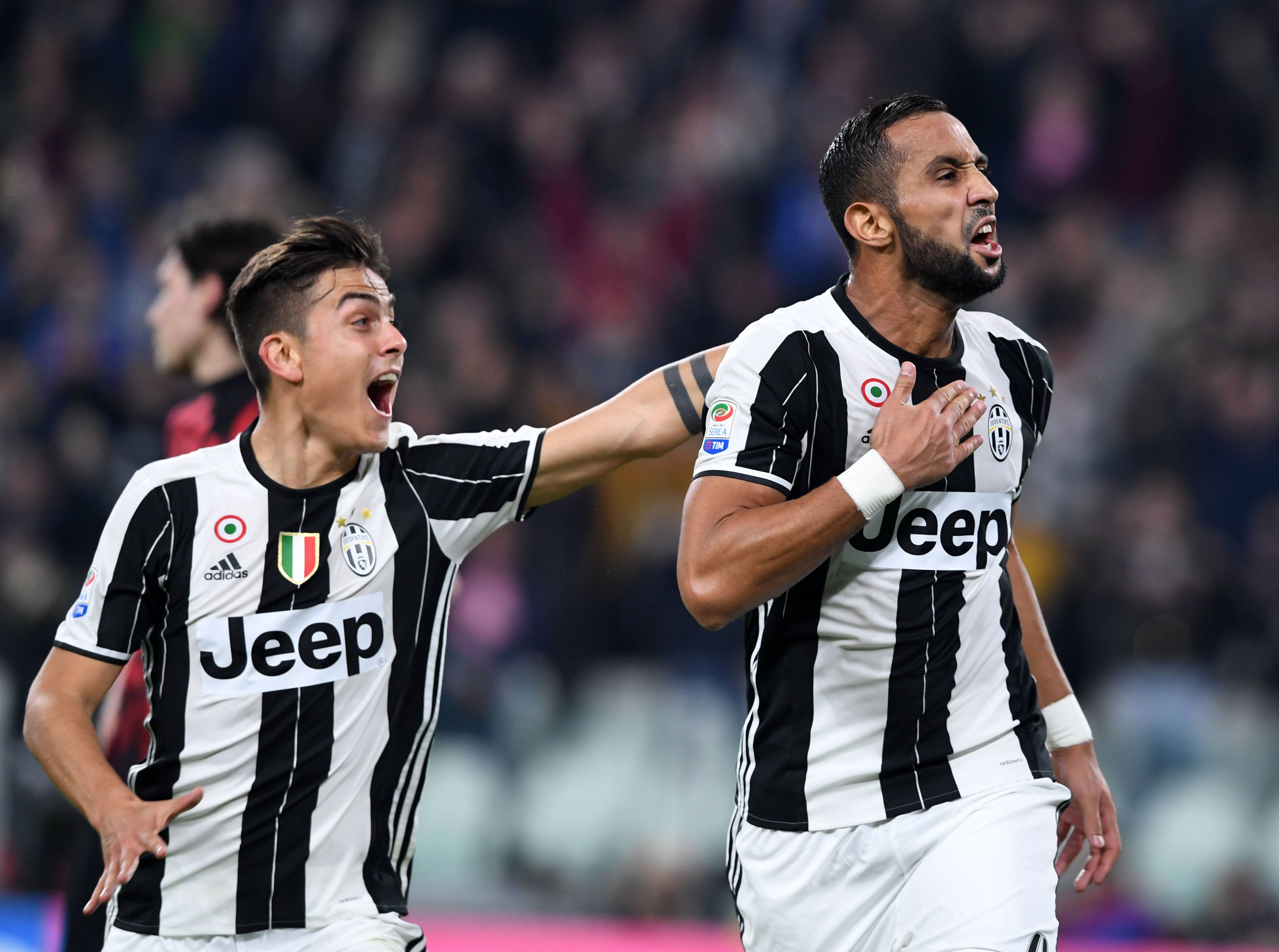 热闻｜达洛特破门，曼联1-1平西汉姆联反超利物浦升英超第八（达洛特建功，曼联1-1战平西汉姆，超越利物浦升至英超第八）