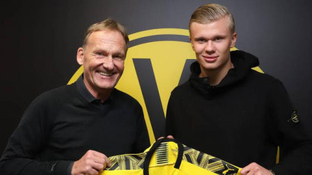 中甲历年射手榜：姆本扎28球创纪录，郜林、谭龙在列（中甲历届射手榜盘点：姆本扎28球刷新纪录，郜林与谭龙名列其中）