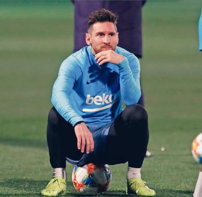 黄希扬：希望在向余望这一代人身上实现世界杯梦想（黄希扬：期盼向余望这一代人圆梦世界杯）